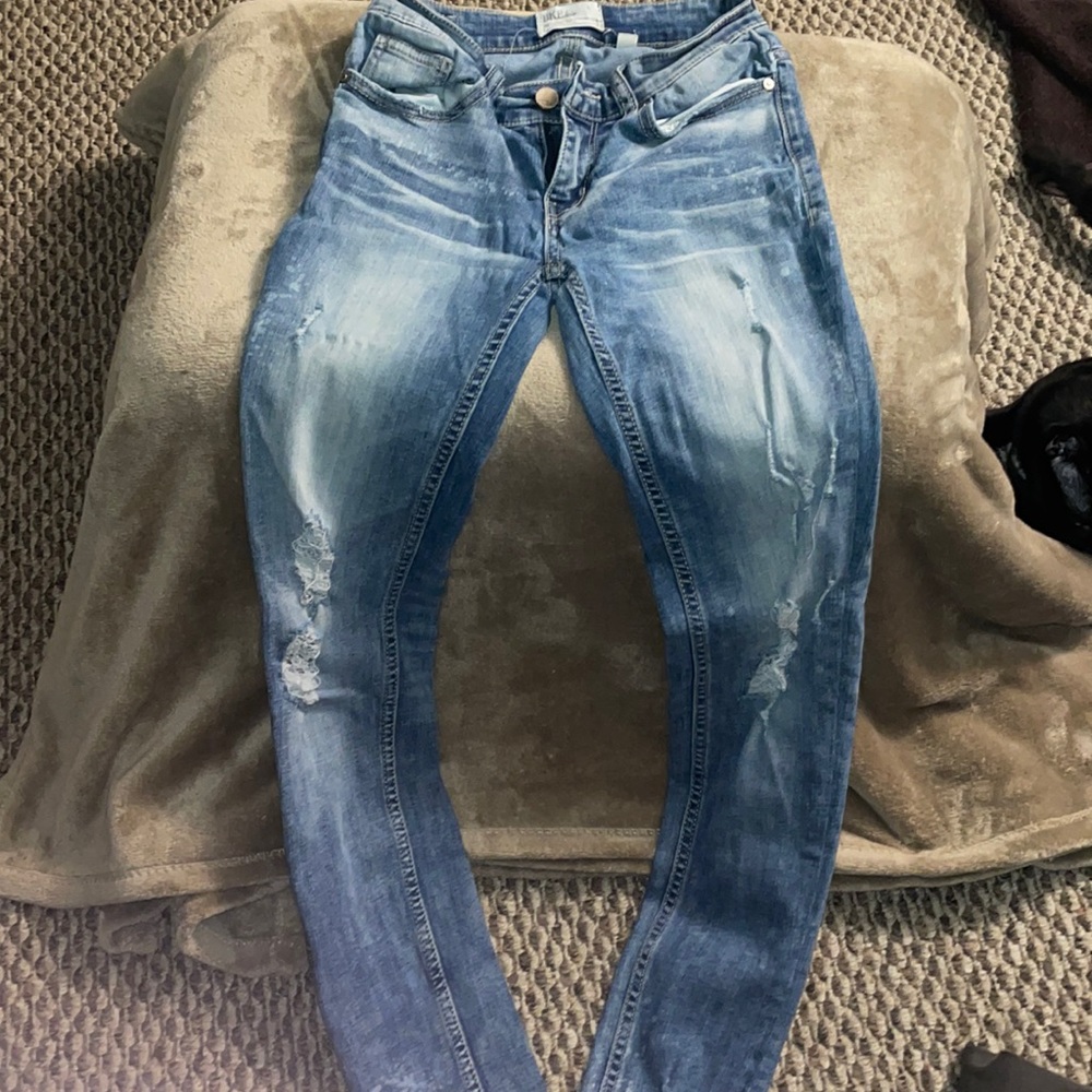 JEANS - Picture 3 of 3